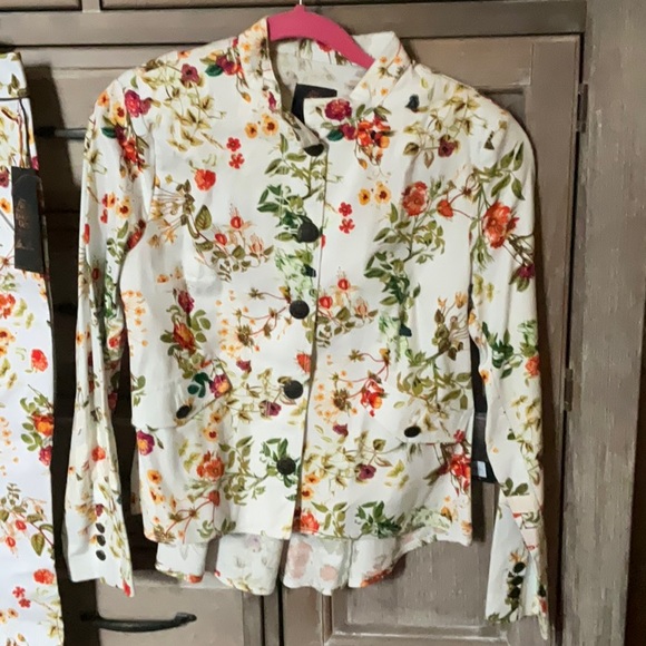 Alice Through The Looking Glass Designer Collection by Colleen Atwood Set - Picture 1 of 6